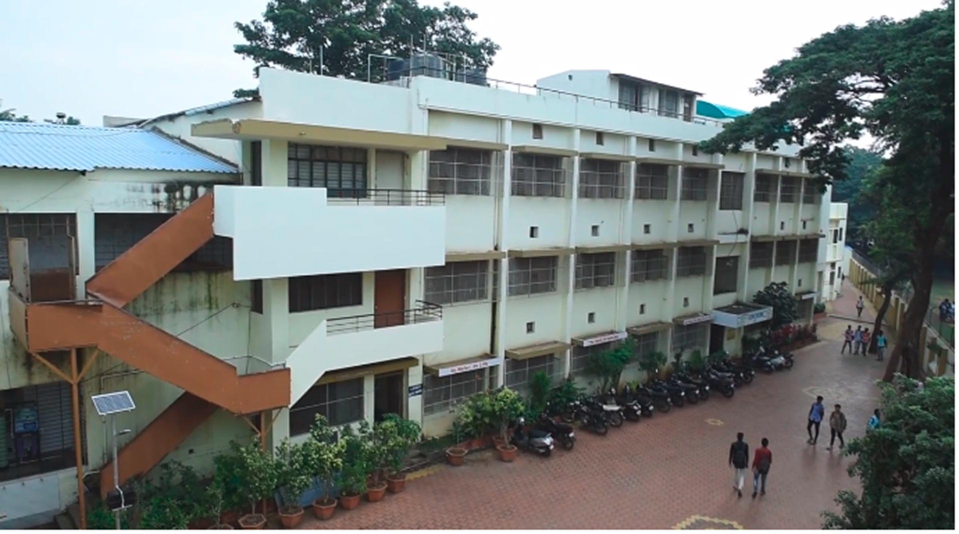 DK Law College